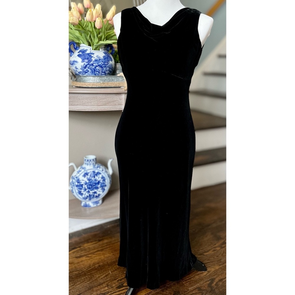 Ralph Lauren Sz 4 Black Velvet Cowl Neck Sleeveless Fit & Flare Evening Dress